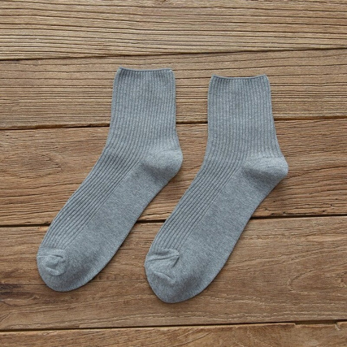 Casual Vertical Pattern Socks