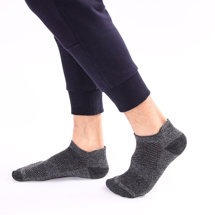 Casual and Comfortable Striped Socks