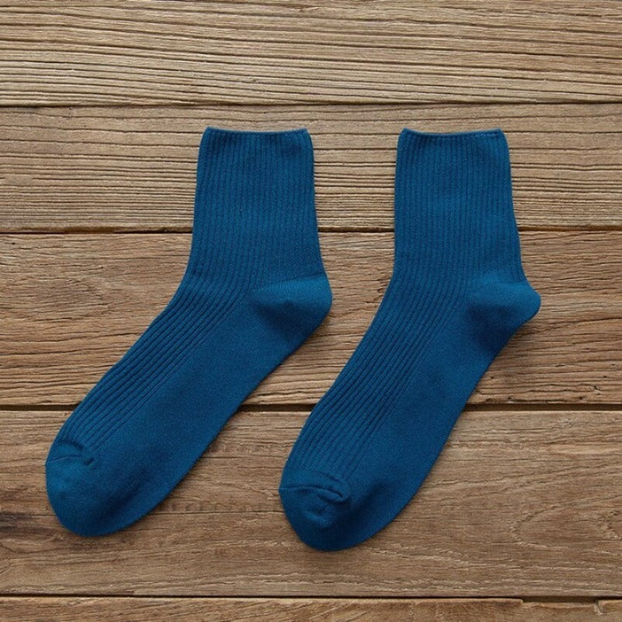 Casual Vertical Pattern Socks