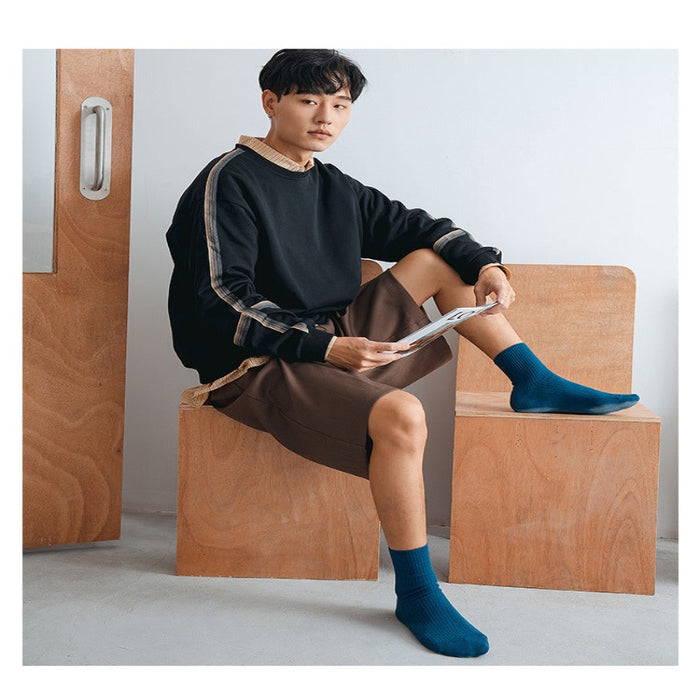 Casual Vertical Pattern Socks