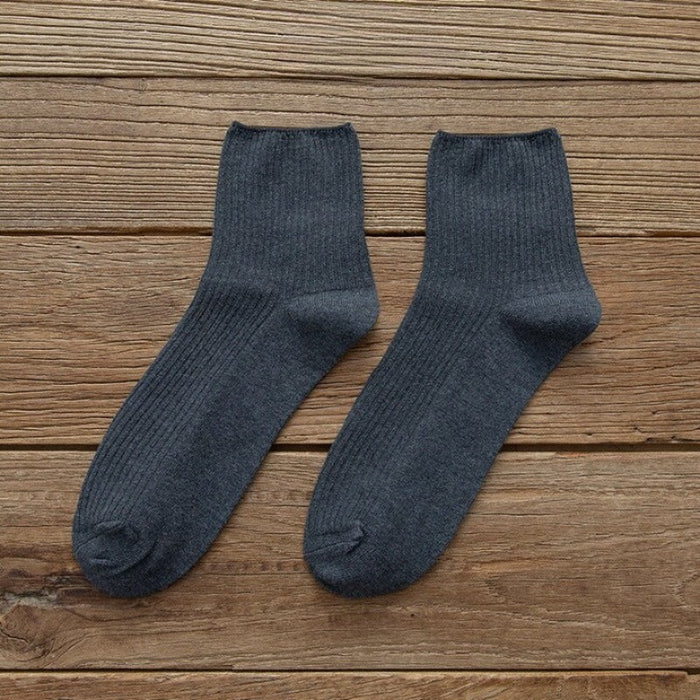 Casual Vertical Pattern Socks