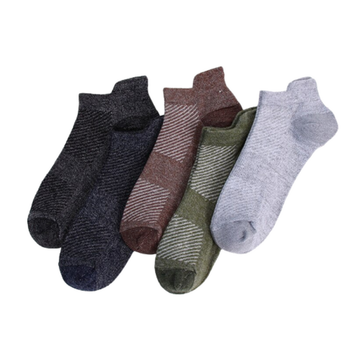 Casual and Comfortable Striped Socks
